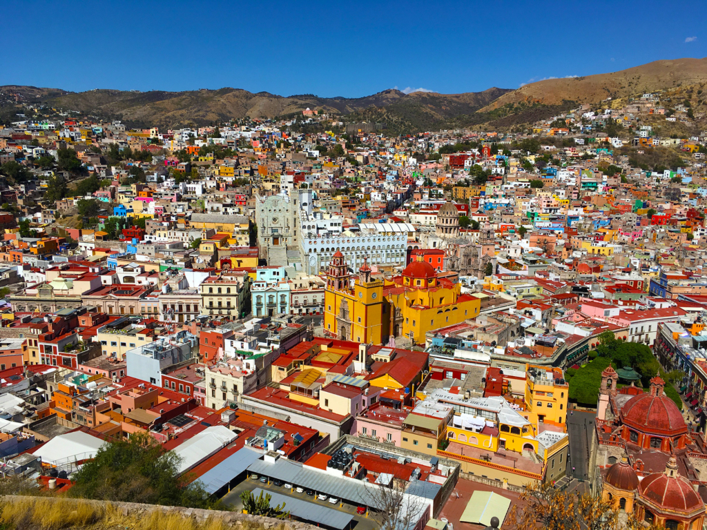 これぞフォトジェニック カラフルな絶景 世界遺産グアナファト メキシコ Voyage 世界見聞録