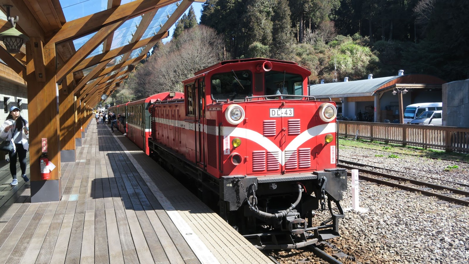 台湾 阿里山森林鉄道記念 奮起湖鉄路弁当箱 - キッチン/食器