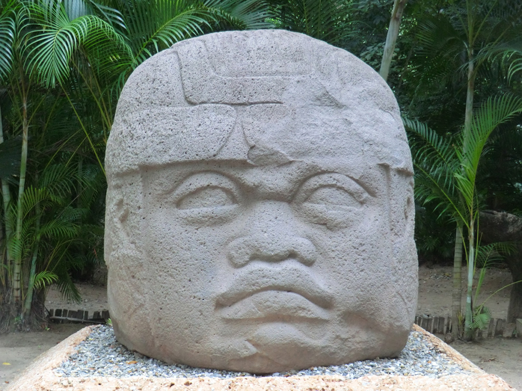 中米最古のオルメカ文明とラ・ベンタ遺跡公園(メキシコ) – VOYAGE